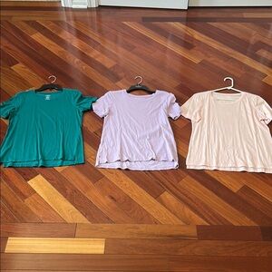 Women’s Multicolor T-Shirt Set
